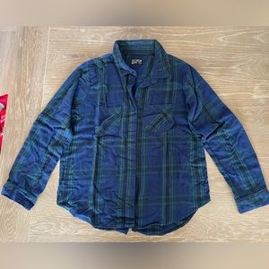 Cotton On Blue and Green Plaid Flannel Front Pocket Long Sleeve